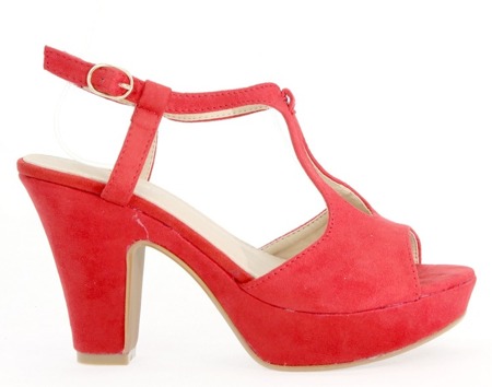 Czerwone sandały na platformie - Obuwie