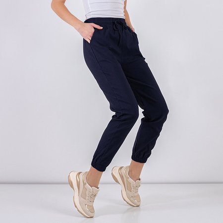 Granatowe damskie spodnie typu cargo - Odzież