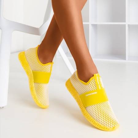 Żółte sportowe buty damskie typu slip - on Andalia - Obuwie