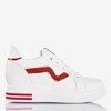 Białe buty sportowe na krytym koturnie z czerwonymi wstawkami Say It - Obuwie
