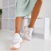 Biało-pudrowe sportowe buty Evanile - Obuwie