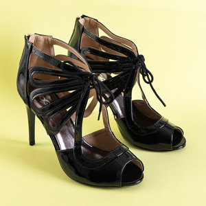 Czarne lakierowane sandały na szpilce Dolche - Obuwie