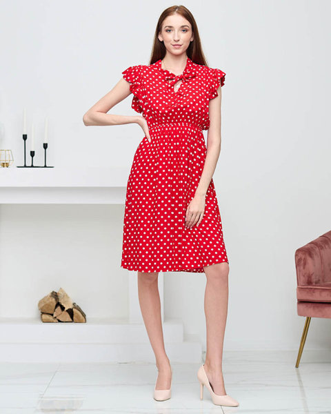 Czerwona damska sukienka z wiązanym dekoltem w groszki - Odzież