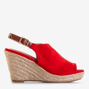 Czerwone damskie sandały na koturnie Clowse - Obuwie