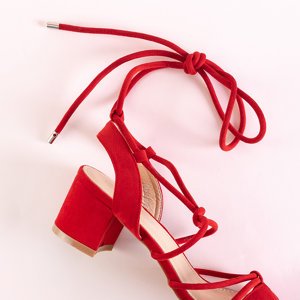 Czerwone damskie sandały z wiązaniem Awrora - Obuwie