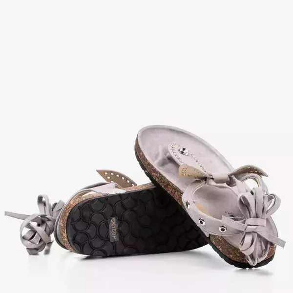 OUTLET Jasnoszare sandały japonki wiązane Celione - Obuwie