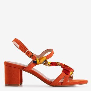 Pomarańczowe damskie sandały na słupku Alazania - Obuwie
