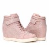 Różowe sneakersy na koturnie - Obuwie