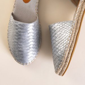 Srebrne damskie sandały ze zwierzęcym tłoczeniem Domiel - Obuwie