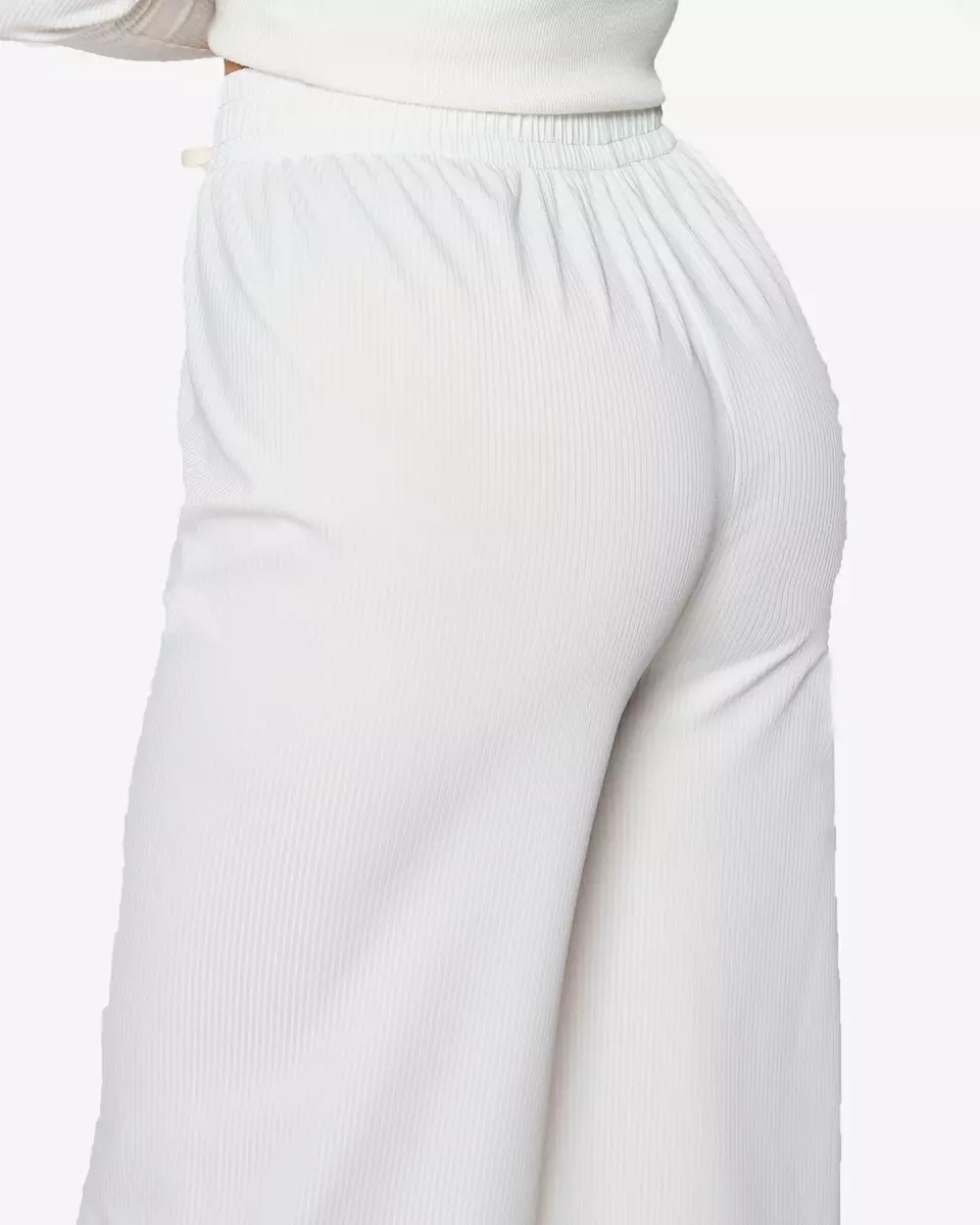 Білі жіночі широкі плісировані штани палаццо - Одяг