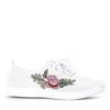 OUTLET Білі ажурні кросівки з вишивкою Seallie - Взуття