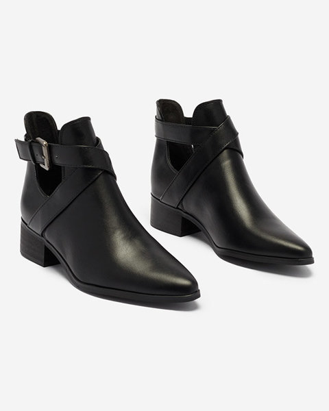 OUTLET Чорні черевики на плоскому каблуці з вирізами Sodif- Footwear