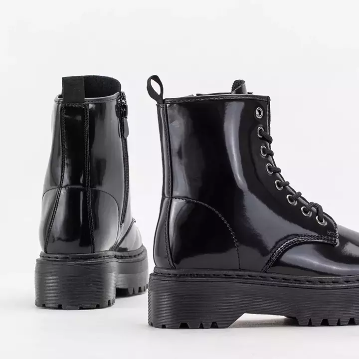 OUTLET Чорні лаковані чоботи Beretta - Взуття