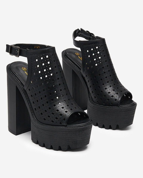 OUTLET Жіночі чорні ажурні босоніжки на пошті Asage-Footwear