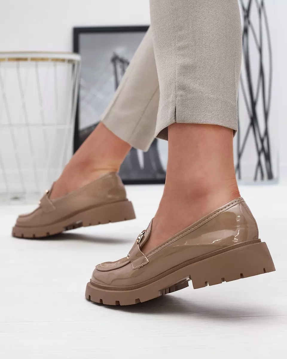 Світло-коричневі лаковані мокасини для жінок Pogola- Footwear