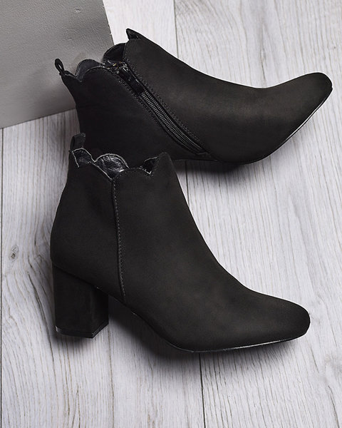 Жіночі черевики з екозамші чорного кольору Kernag- Footwear